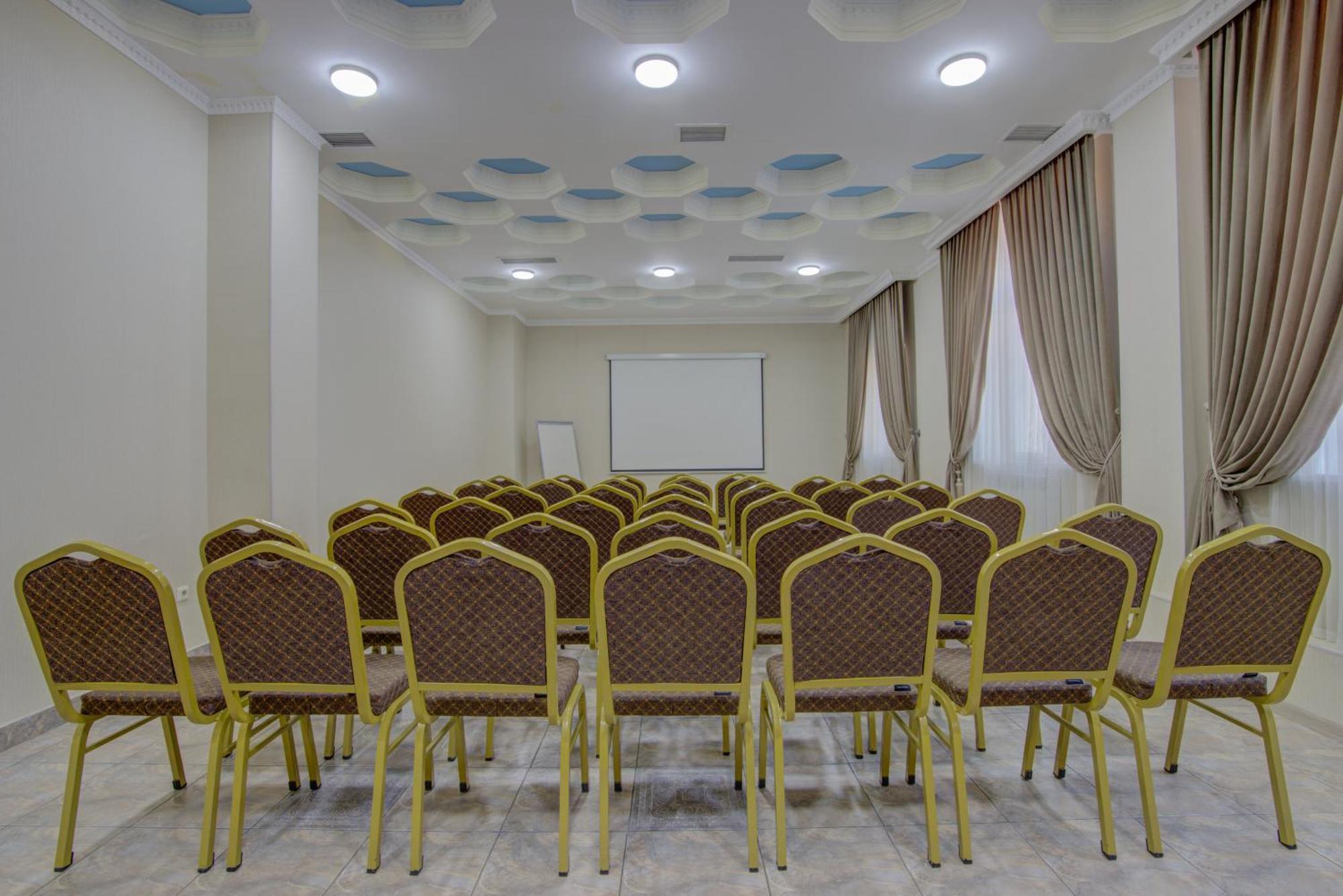 Shah Palace Hotel 비슈케크 외부 사진