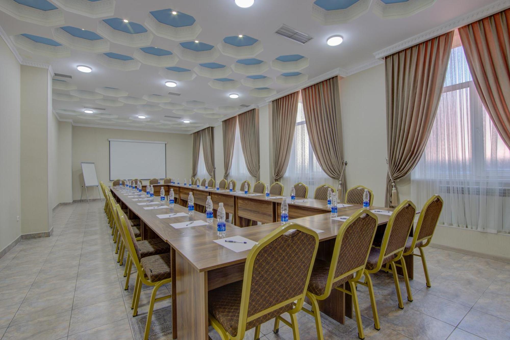 Shah Palace Hotel 비슈케크 외부 사진