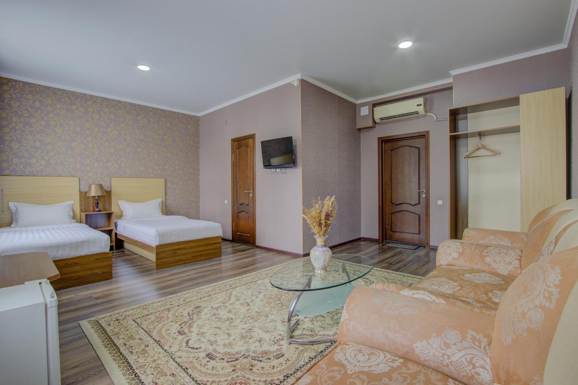 Shah Palace Hotel 비슈케크 외부 사진