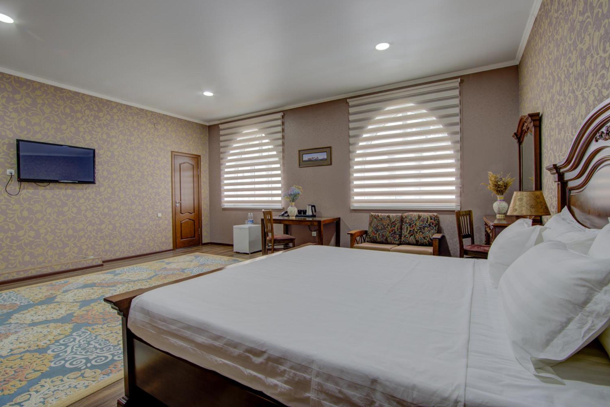 Shah Palace Hotel 비슈케크 외부 사진